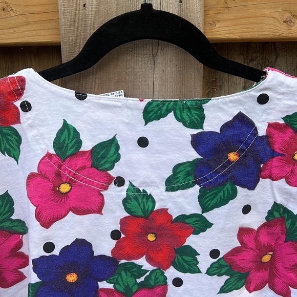 Vintage Floral Tee - Picture 7 of 7